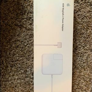 Apple MacBook charger